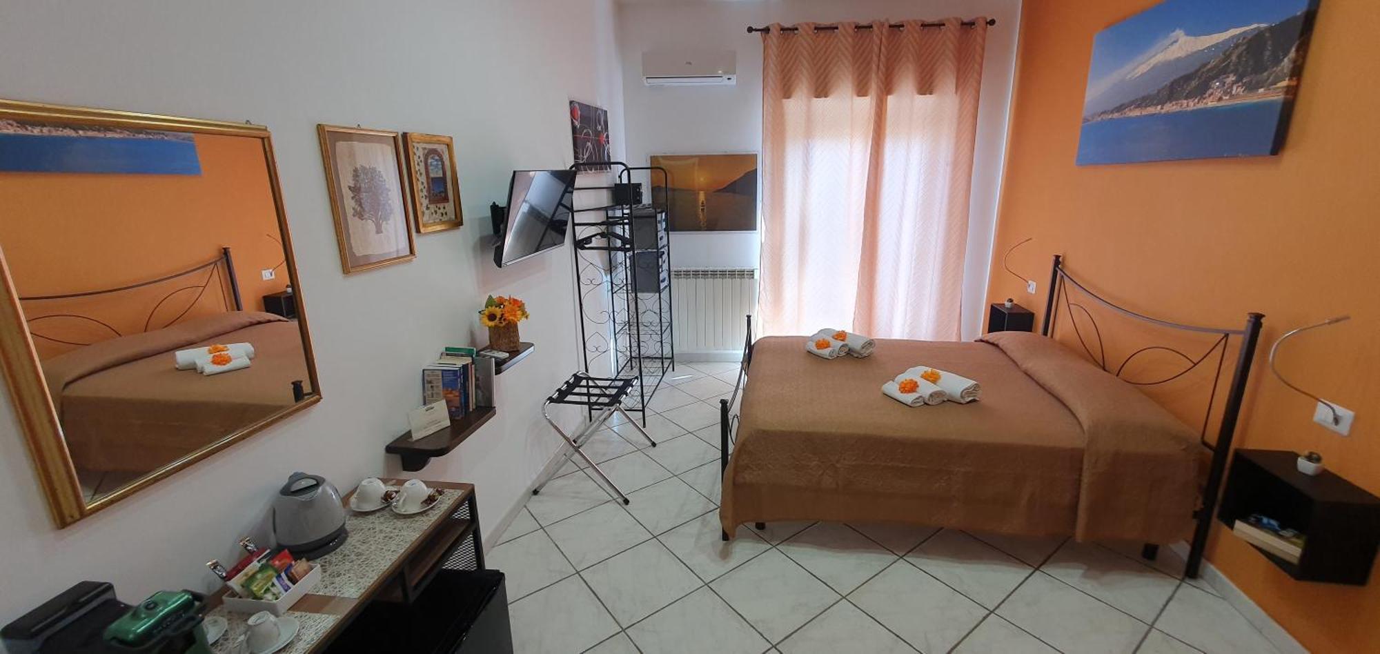 Tony & Doris Home Giardini Naxos Exterior foto